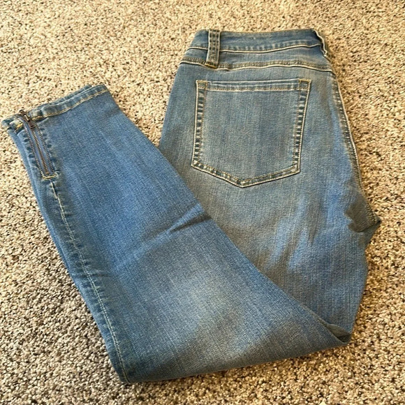 CAbi Denim - CAbi Midrise Ankle Jeans, Size 6, NWOT
